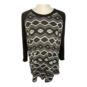 Lularoe Women’s XL Randy Black &‎ White 3/4 Sleeve Geometric Print